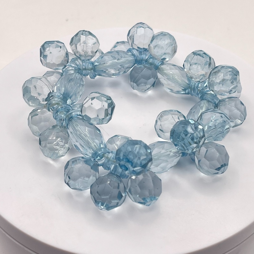 Vintage Y2K Blue Lucite Acrylic Faceted Bead Stretch Chunk Cluster Bracelet - Picture 9 of 11